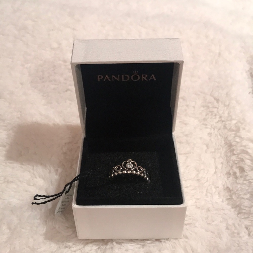 Pandora Princess Ring